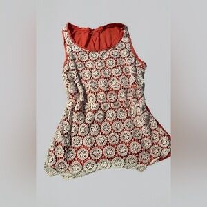 Crown & Ivy Crocheted Coral Tank Top Size L